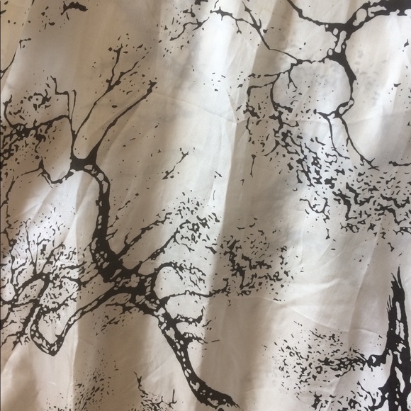 Short sleeve blouse - Picture 2 of 10